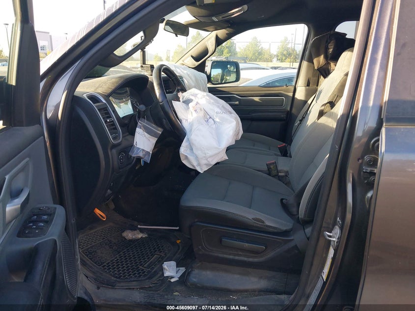 2021 Ram 1500 VIN 1C6RREBG0MN593508 IAAI salvage auction — FRONT & REAR, Salvage Title, sold $2,950 on 2026-07-31 (photo 5)