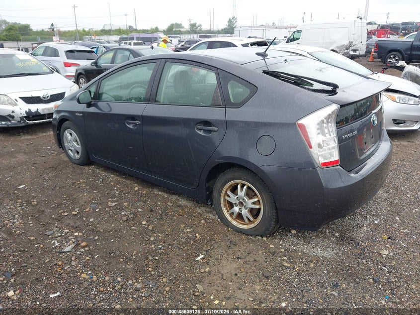 2011 Toyota Prius VIN JTDKN3DU2B0322764 IAAI salvage auction — NORMAL WEAR, Original (Ohio), sold $800 on 2026-07-30 (photo 3)