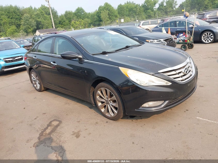 2013 Hyundai Sonata VIN 5NPEC4AC0DH522116 IAAI salvage auction — NORMAL WEAR, Clear (Connecticut), sold $500 on 2026-07-30 (photo 1)