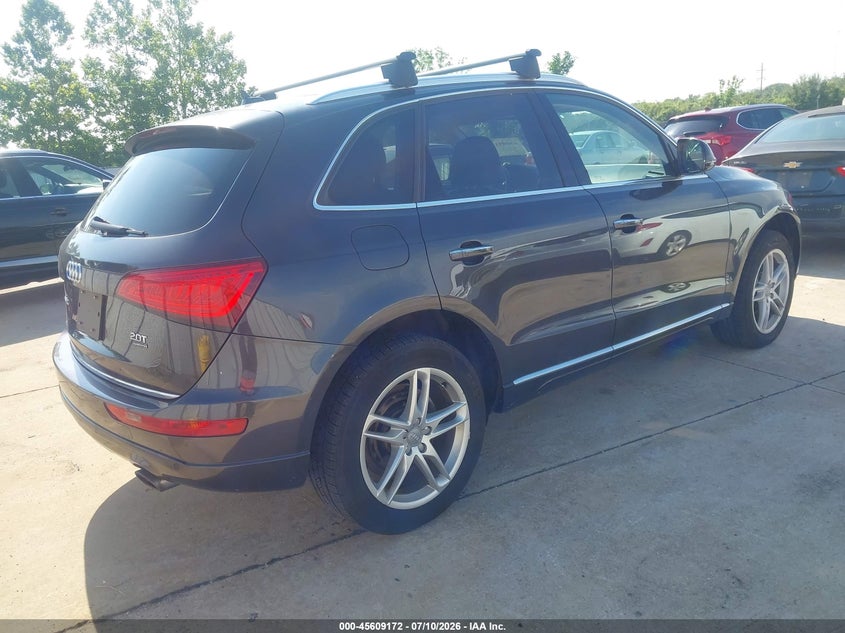 2016 Audi Q5 VIN WA1L2AFP4GA090396 IAAI salvage auction — NORMAL WEAR, Clear (Wisconsin), sold $25 on 2026-07-28 (photo 4)
