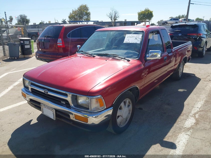 1994 Toyota Pickup VIN JT4VN93G4R5041431 IAAI salvage auction — NORMAL WEAR, Clear - Dealer Only (California), sold $525 on 2026-07-28 (photo 2)