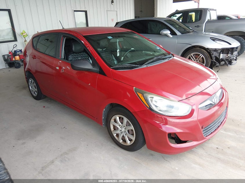 2014 Hyundai Accent VIN KMHCT5AE7EU141297 IAAI salvage auction — NORMAL WEAR, Original (Texas), sold $925 on 2026-07-21 (photo 1)