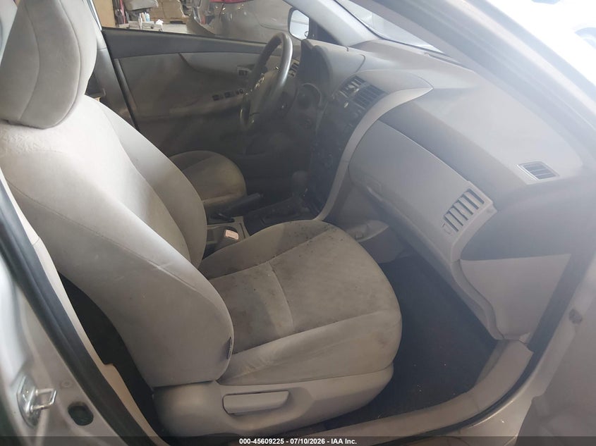 2009 Toyota Corolla VIN JTDBL40EX99056197 IAAI salvage auction — NORMAL WEAR, Clear (Tennessee), sold $1,100 on 2026-07-29 (photo 5)