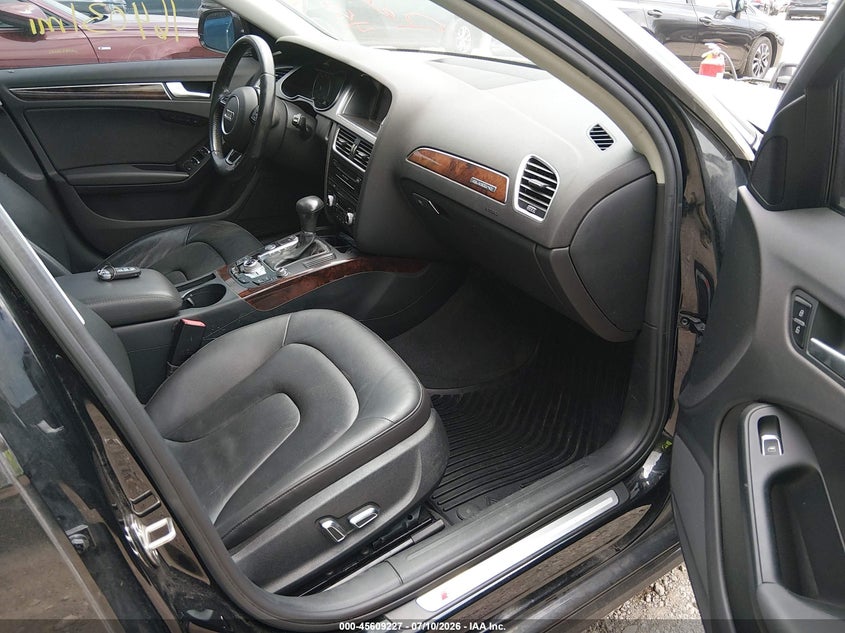 2015 Audi A4 VIN WAUFFAFL2FN006875 IAAI salvage auction — NORMAL WEAR, Clear (Indiana), sold $1,050 on 2026-07-29 (photo 5)