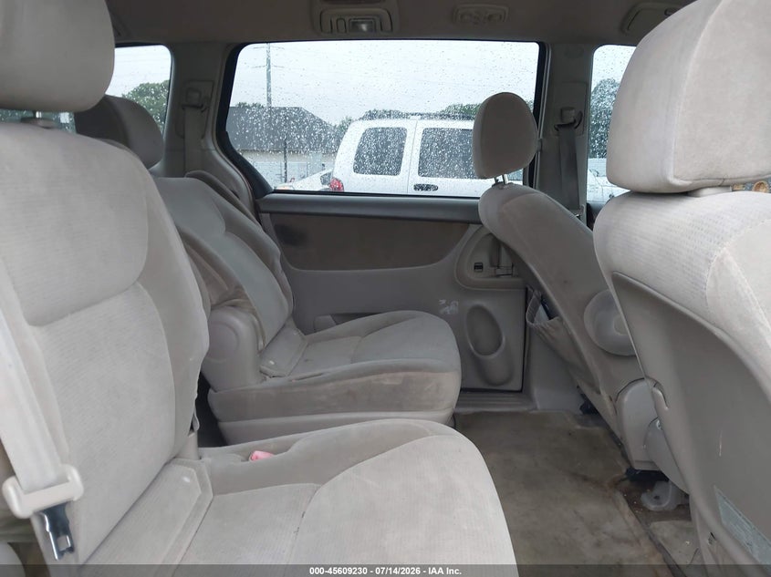 2005 Toyota Sienna VIN 5TDZA23C75S242360 IAAI salvage auction — NORMAL WEAR, Clear (Georgia), sold $500 on 2026-07-23 (photo 8)