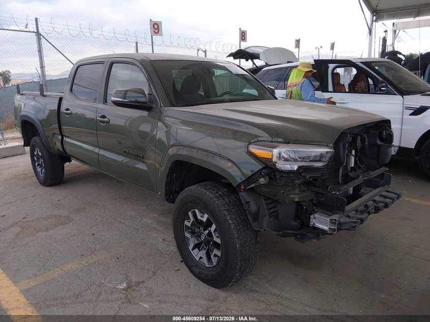 2021 Toyota Tacoma VIN 3TMDZ5BN7MM113556 — IAAI salvage auction photo