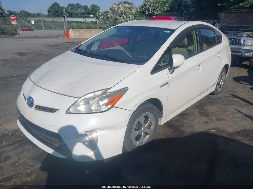2013 Toyota Prius VIN JTDKN3DU2D5633844 IAAI salvage auction — NORMAL WEAR, Clear (North Carolina), sold $3,350 on 2026-07-16 (photo 2)