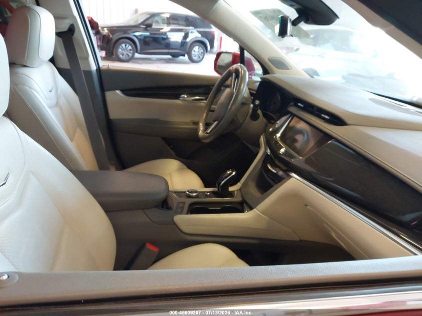 2020 Cadillac Xt6 VIN 1GYKPCRS7LZ103906 IAAI salvage auction — FRONT END, Salvage Title, sold $9,300 on 2026-07-31 (photo 5)