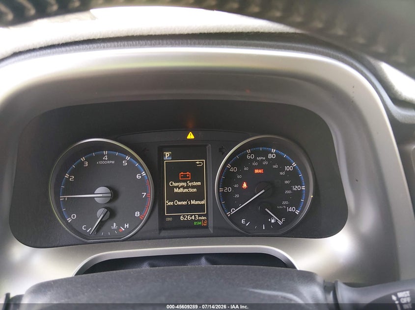 2018 Toyota Rav 4 VIN JTMRFREV6JJ220298 IAAI salvage auction — FRONT END, Salvage Certificate (California), sold $7,625 on 2026-07-31 (photo 7)