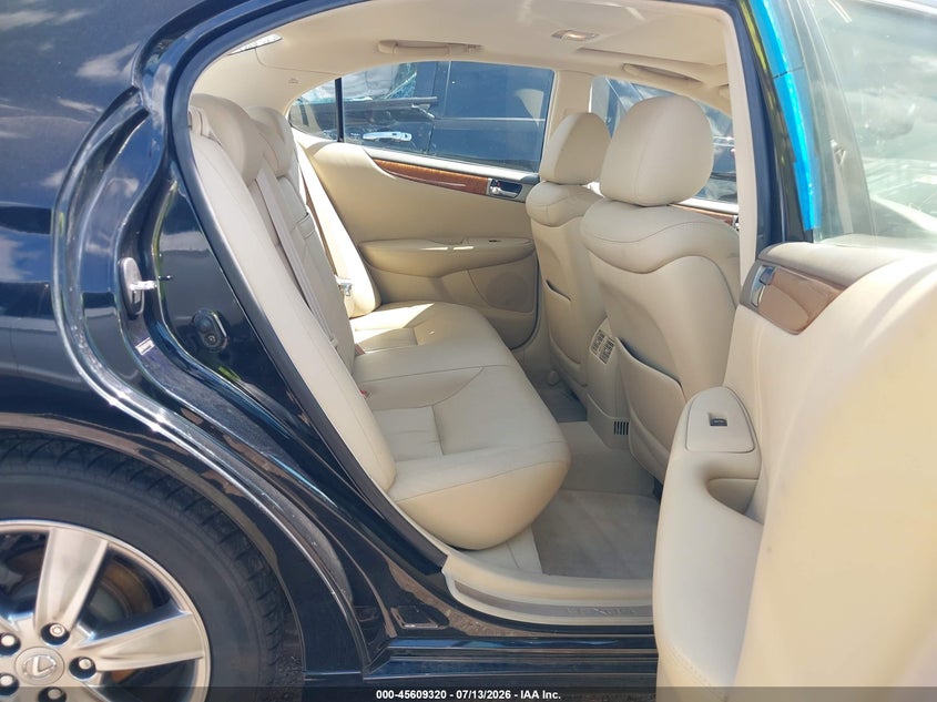 2006 Lexus Es 330 VIN JTHBA30G765155546 IAAI salvage auction — NORMAL WEAR, Clear - Public Restricted (Oklahoma), sold $600 on 2026-07-29 (photo 8)