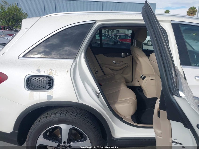 2019 Mercedes-benz Glc VIN WDC0G5EB8KF611018 IAAI salvage auction — FRONT END, Salvage (California), sold $9,000 on 2026-07-27 (photo 8)