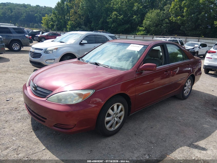 2002 Toyota Camry VIN JTDBF30K820039335 IAAI salvage auction — NORMAL WEAR, Clear (Tennessee), sold $300 on 2026-07-29 (photo 2)