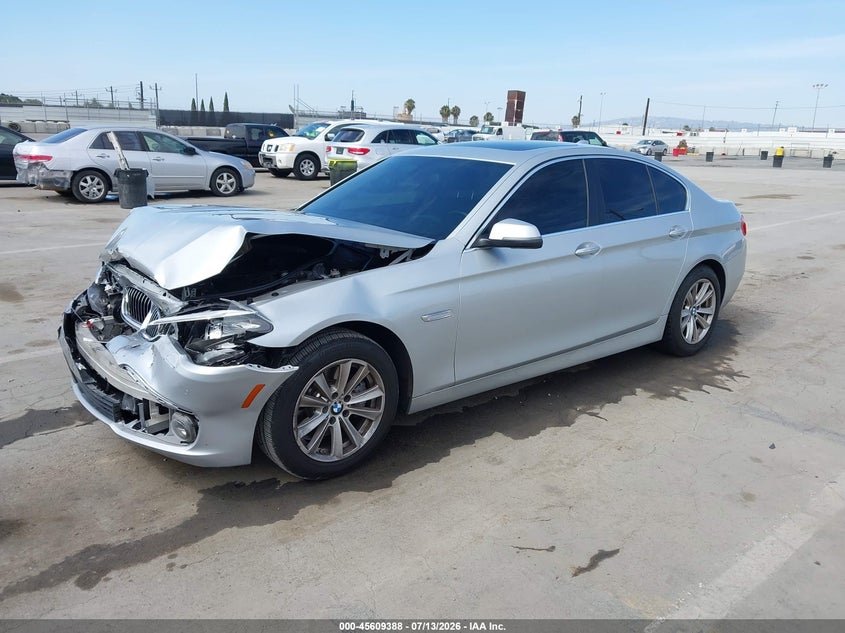 2015 BMW 5er VIN WBA5A5C57FD515907 IAAI salvage auction — FRONT END, Salvage Title, sold $625 on 2026-08-05 (photo 2)