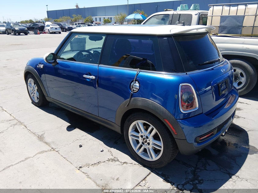 2013 Mini Hard top VIN WMWSV3C51DT389963 IAAI salvage auction — NORMAL WEAR, Clear - Dealer Only (California), sold $125 on 2026-08-01 (photo 3)