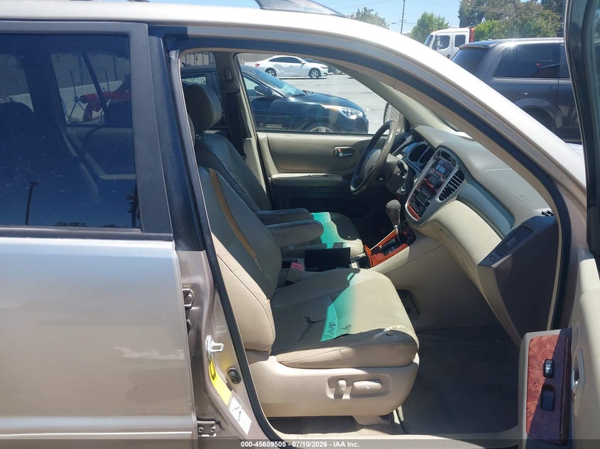 2005 Toyota Highlander VIN JTEEP21A150116203 IAAI salvage auction — NORMAL WEAR, Clear - Dealer Only (California), sold $875 on 2026-07-29 (photo 5)
