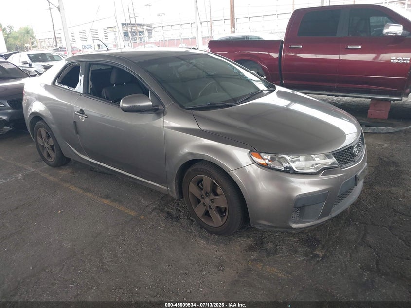 2011 Kia Forte VIN KNAFU6A2XB5441932 IAAI salvage auction — RIGHT SIDE, Salvage (California), sold $100 on 2026-07-28 (photo 1)