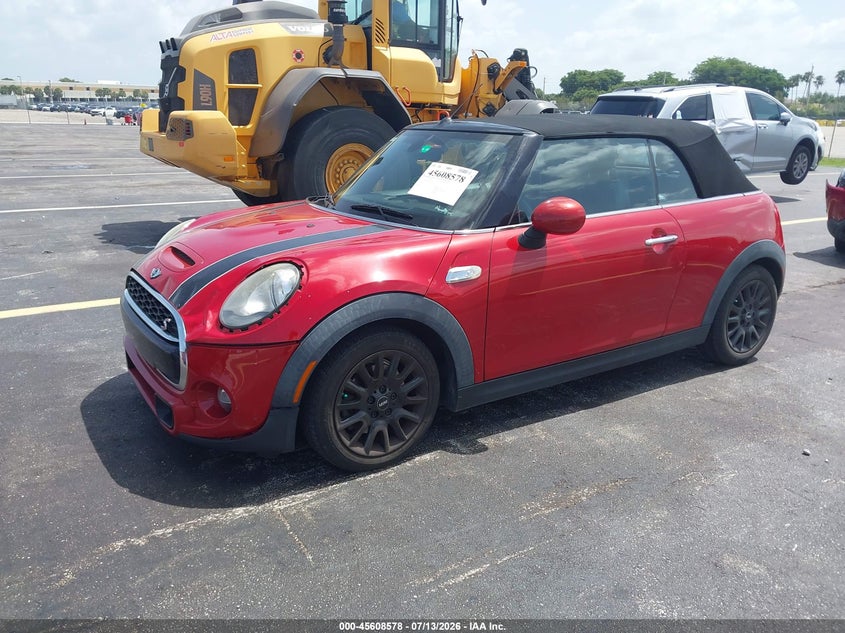 2018 Mini Convertible VIN WMWWG9C56J3E38989 IAAI salvage auction — FRONT END, Salvage Title, sold $2,800 on 2026-08-15 (photo 2)