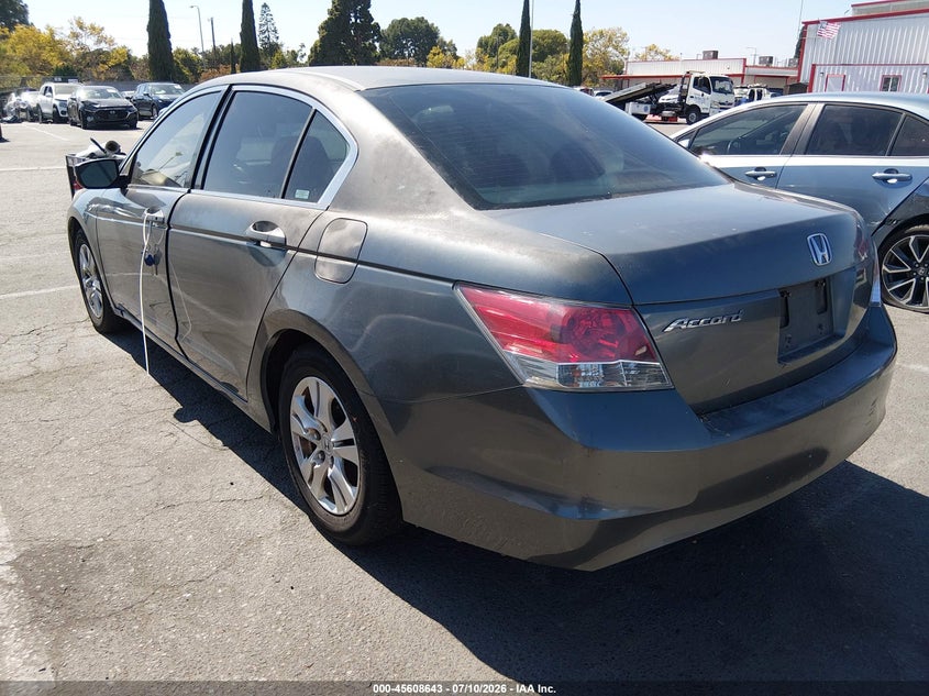2008 Honda Accord VIN JHMCP26418C068041 IAAI salvage auction — NORMAL WEAR, Clear - Dealer Only (California), sold $700 on 2026-07-30 (photo 3)