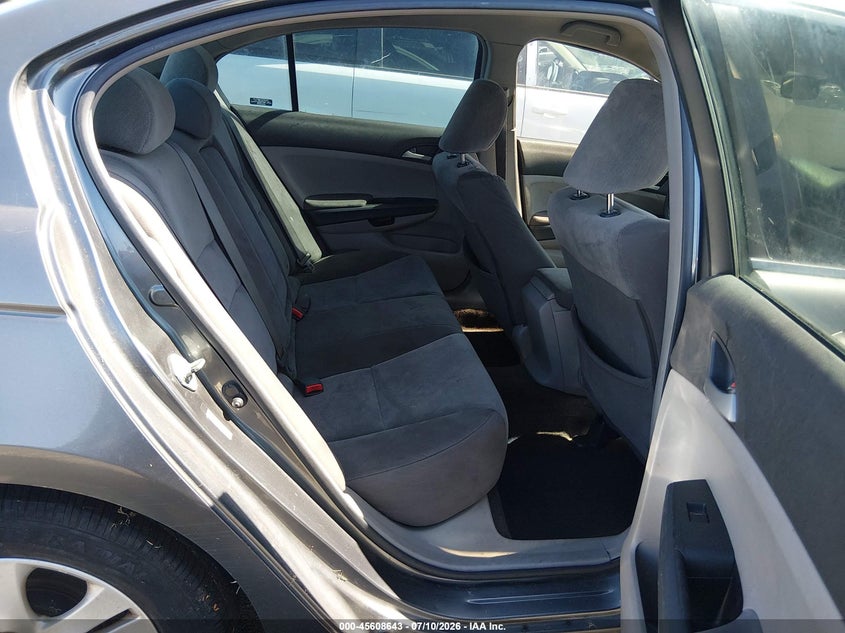 2008 Honda Accord VIN JHMCP26418C068041 IAAI salvage auction — NORMAL WEAR, Clear - Dealer Only (California), sold $700 on 2026-07-30 (photo 8)