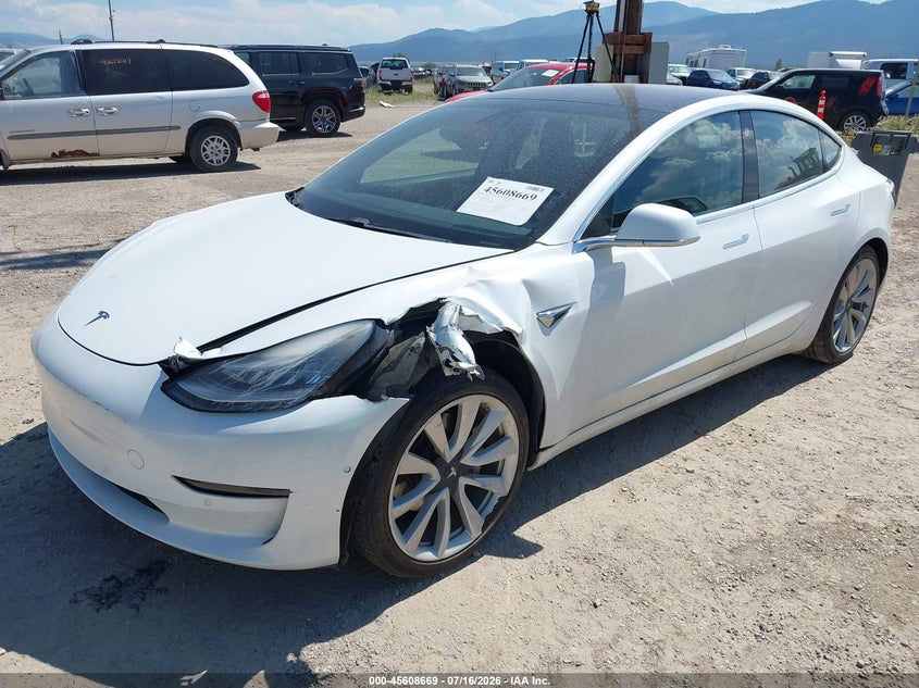 2018 Tesla Model 3 VIN 5YJ3E1EB1JF117832 IAAI salvage auction — LEFT FRONT, Wait Title, sold $5,550 on 2026-09-07 (photo 2)
