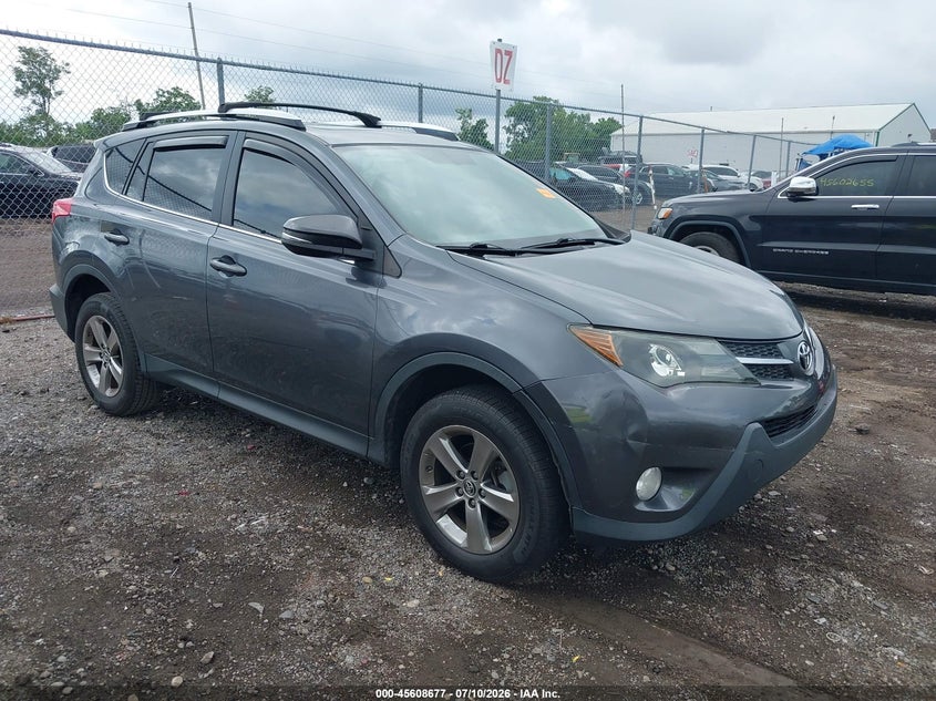 2015 Toyota Rav 4 VIN JTMRFREV0FD137648 IAAI salvage auction — NORMAL WEAR, Original (Ohio), sold $3,550 on 2026-07-30 (photo 1)