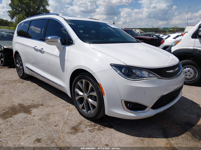 2017 Chrysler Pacifica VIN 2C4RC1GG9HR839685 IAAI salvage auction — HAIL, Salvage Title, sold $2,700 on 2026-07-31 (photo 1)