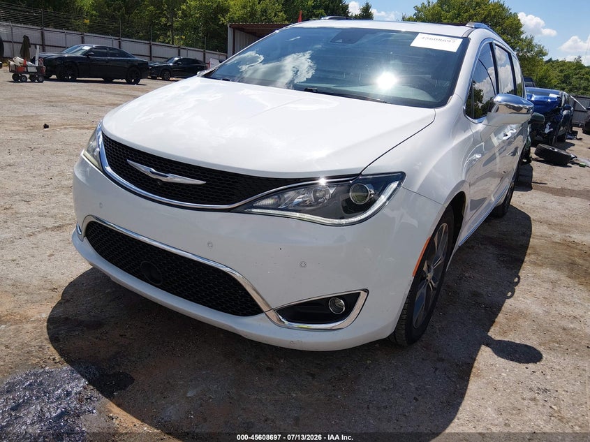 2017 Chrysler Pacifica VIN 2C4RC1GG9HR839685 IAAI salvage auction — HAIL, Salvage Title, sold $2,700 on 2026-07-31 (photo 2)