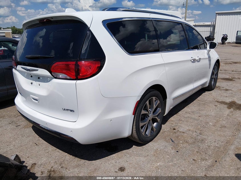 2017 Chrysler Pacifica VIN 2C4RC1GG9HR839685 IAAI salvage auction — HAIL, Salvage Title, sold $2,700 on 2026-07-31 (photo 4)