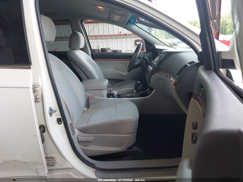 2010 Hyundai Veracruz VIN KM8NUDCC6AU119376 IAAI salvage auction — RIGHT SIDE, Mv-907A (New York), sold $100 on 2026-07-23 (photo 5)