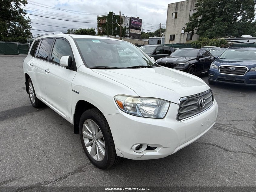 2009 Toyota Highlander hybrid VIN JTEEW44A592026301 IAAI salvage auction — REAR END, Clear (New York), sold $1,250 on 2026-07-29 (photo 1)