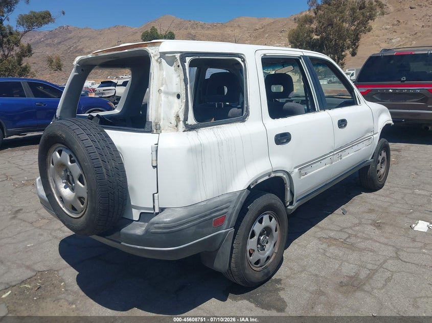 2000 Honda Cr-v VIN JHLRD2846YC010348 IAAI salvage auction — NORMAL WEAR, Clear - Dealer Only (California), sold $100 on 2026-07-28 (photo 4)