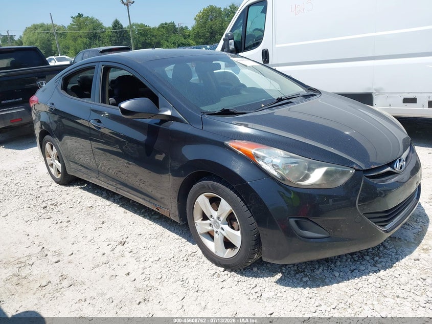 2013 Hyundai Elantra VIN KMHDH4AE5DU681830 IAAI salvage auction — NORMAL WEAR, Clear (Illinois), sold $450 on 2026-07-28 (photo 1)