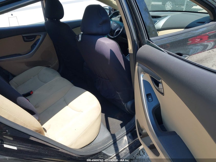 2013 Hyundai Elantra VIN KMHDH4AE5DU681830 IAAI salvage auction — NORMAL WEAR, Clear (Illinois), sold $450 on 2026-07-28 (photo 8)