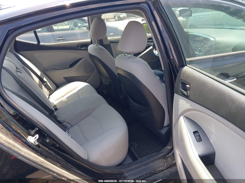 2015 Kia Optima VIN 5XXGM4A75FG462454 IAAI salvage auction — NORMAL WEAR, Clear (North Carolina), sold $775 on 2026-07-15 (photo 8)