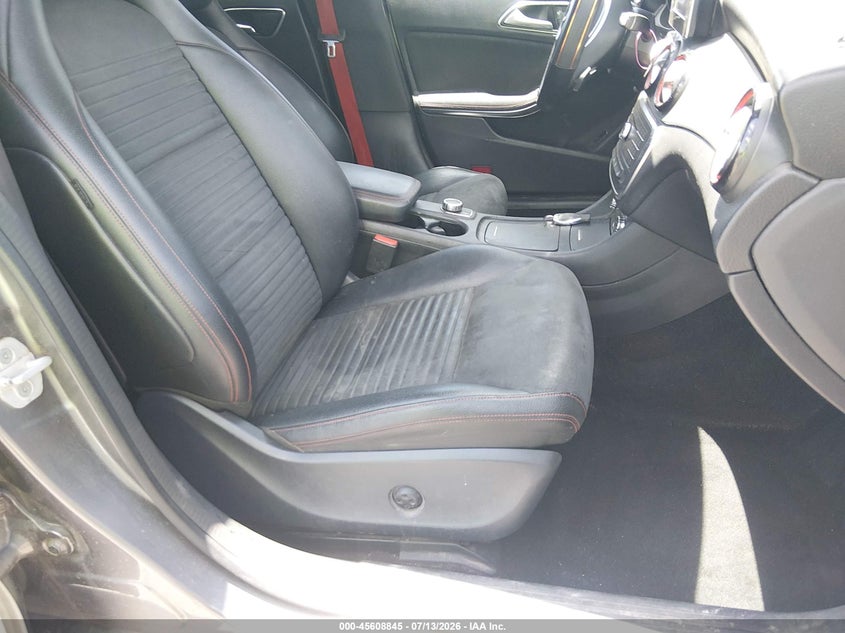 2015 Mercedes-benz Cla-klasse VIN WDDSJ4EB4FN209010 IAAI salvage auction — REAR END, Salvage (New Mexico), sold $2,650 on 2026-08-20 (photo 5)