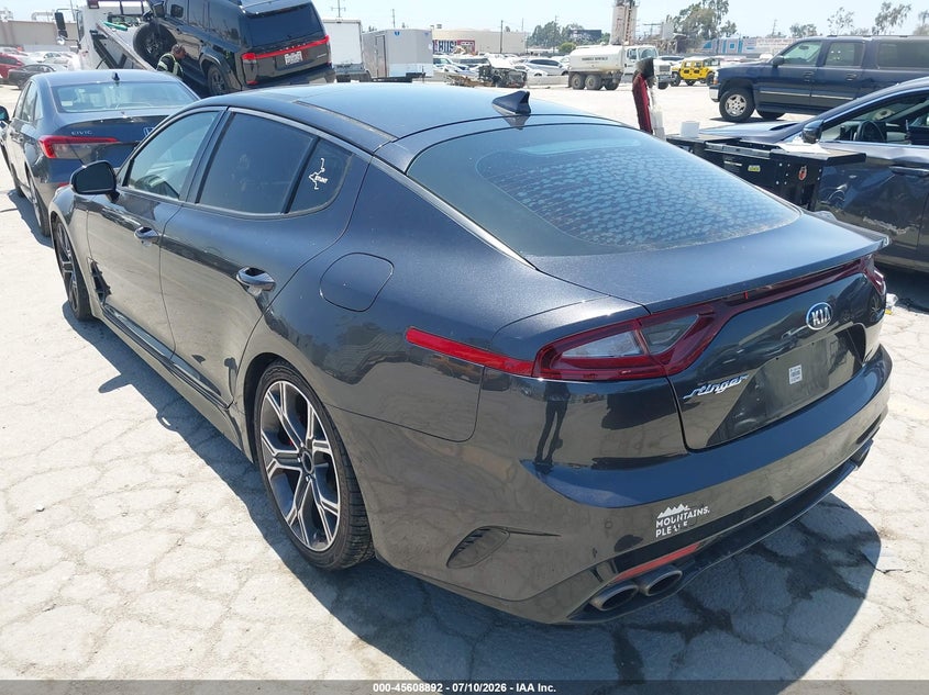 2019 Kia Stinger VIN KNAE45LC1K6062243 IAAI salvage auction — RIGHT SIDE, Salvage (California), sold $3,450 on 2026-07-29 (photo 3)