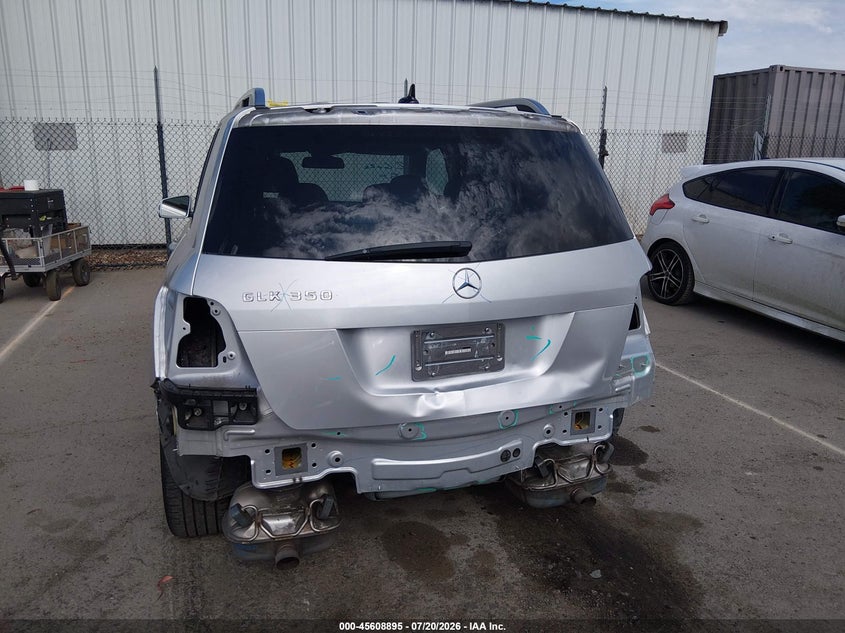 2015 Mercedes-benz Glk-klasse VIN WDCGG5HB0FG339686 IAAI salvage auction — REAR END, Salvage (California), sold $4,600 on 2026-08-03 (photo 6)