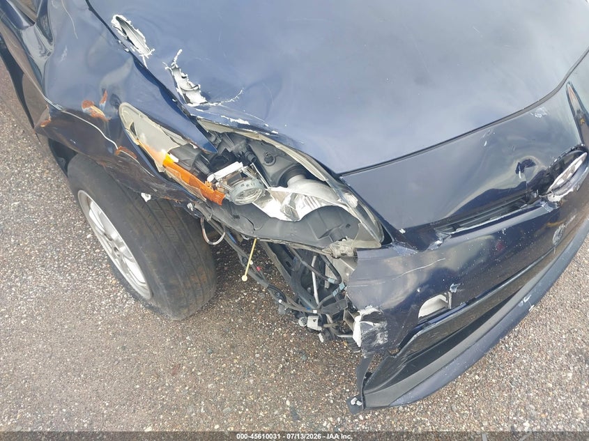 2014 Toyota Prius VIN JTDKN3DU7E0385069 IAAI salvage auction — RIGHT FRONT, Clear (Florida), sold $1,025 on 2026-07-28 (photo 6)