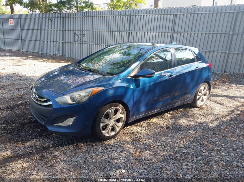 2014 Hyundai Elantra VIN KMHD35LHXEU195060 IAAI salvage auction — SIDE, Clear (New Jersey), sold $500 on 2026-07-15 (photo 2)