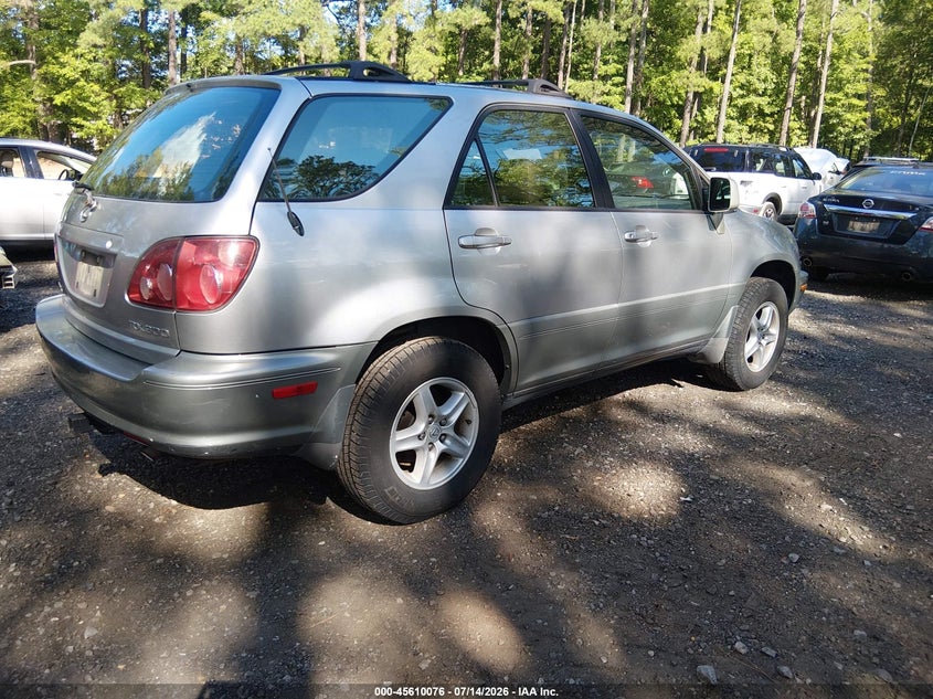 2000 Lexus Rx 300 VIN JT6GF10U4Y0073803 IAAI salvage auction — NORMAL WEAR, Clear (Virginia), sold $375 on 2026-07-28 (photo 4)