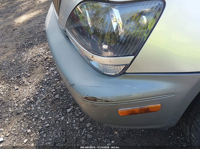 2000 Lexus Rx 300 VIN JT6GF10U4Y0073803 IAAI salvage auction — NORMAL WEAR, Clear (Virginia), sold $375 on 2026-07-28 (photo 6)