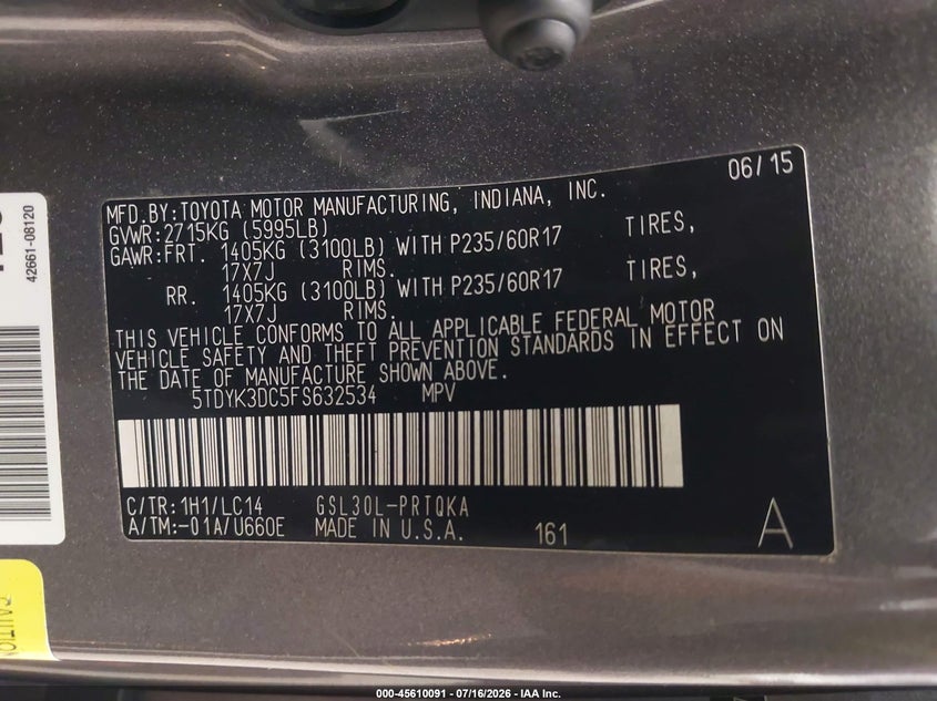2015 Toyota Sienna VIN 5TDYK3DC5FS632534 IAAI salvage auction — SIDE, Salvage Title, sold $2,400 on 2026-08-02 (photo 9)