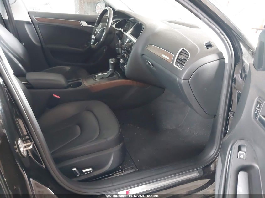 2015 Audi A4 VIN WAUFFAFLXFN036738 IAAI salvage auction — NORMAL WEAR, Clear (Virginia), sold $675 on 2026-07-29 (photo 5)