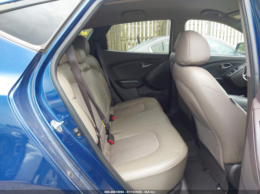2015 Hyundai Tucson VIN KM8JUCAG0FU982647 IAAI salvage auction — NORMAL WEAR, Clear (Virginia), sold $2,225 on 2026-07-27 (photo 8)