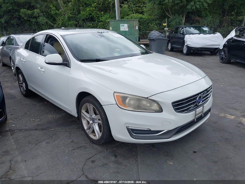 2015 Volvo S60 VIN YV1612TB4F1317969 IAAI salvage auction — NORMAL WEAR, Clear (Virginia), sold $925 on 2026-07-30 (photo 1)