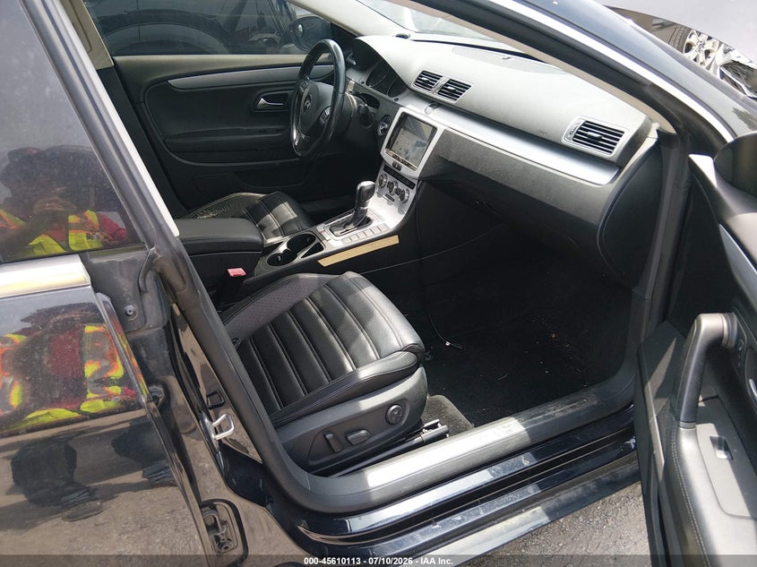 2013 Volkswagen Passat cc VIN WVWBN7AN1DE502909 IAAI salvage auction — NORMAL WEAR, Salvage Title, sold $200 on 2026-07-18 (photo 5)