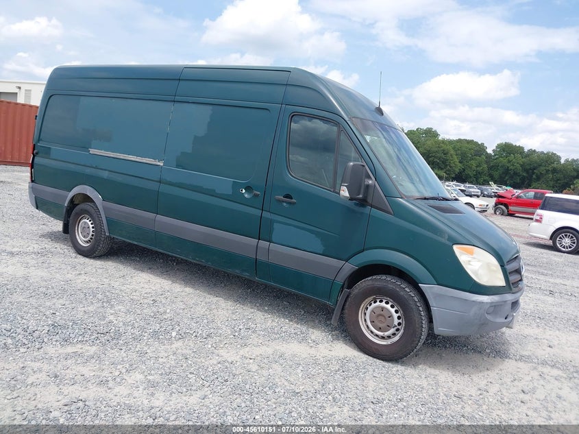 2012 Mercedes-benz Sprinter VIN WD3PE8CC9C5630864 IAAI salvage auction — UNKNOWN, Salvage Title, sold $2,950 on 2026-07-30 (photo 1)
