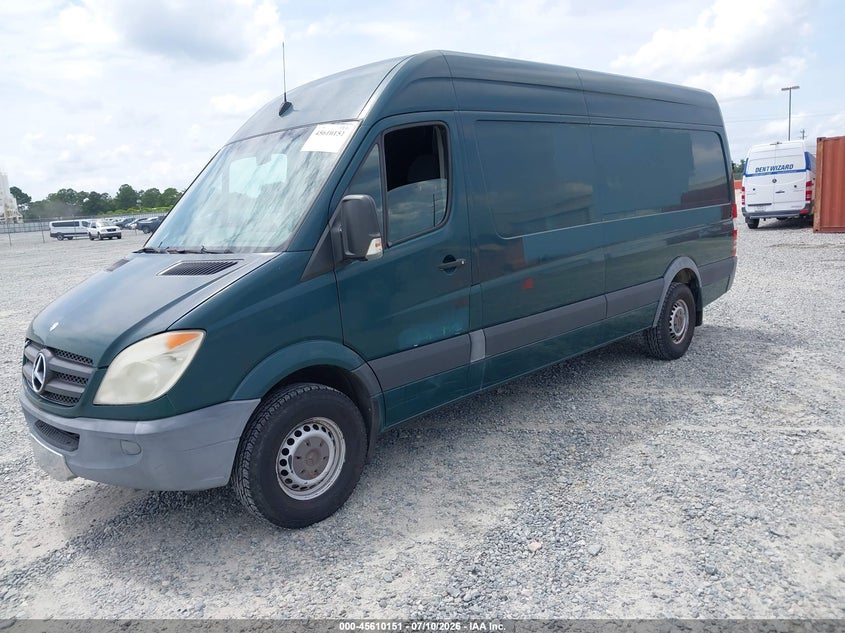 2012 Mercedes-benz Sprinter VIN WD3PE8CC9C5630864 IAAI salvage auction — UNKNOWN, Salvage Title, sold $2,950 on 2026-07-30 (photo 2)