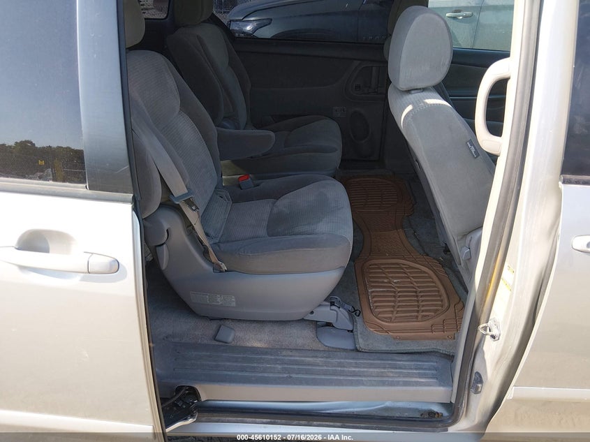 2007 Toyota Sienna VIN 5TDZK23C97S085138 IAAI salvage auction — UNKNOWN, Salvage (Iowa), sold $25 on 2026-07-29 (photo 8)