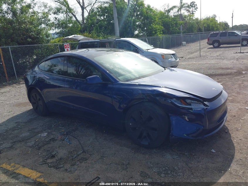 2025 Tesla Model 3 VIN 5YJ3E1EA7SF010213 IAAI salvage auction — RIGHT FRONT, Salvage Title, sold $12,200 on 2026-10-07 (photo 1)